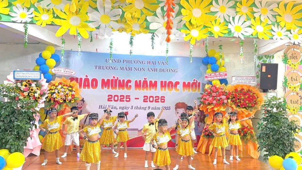 Lớp Lớn