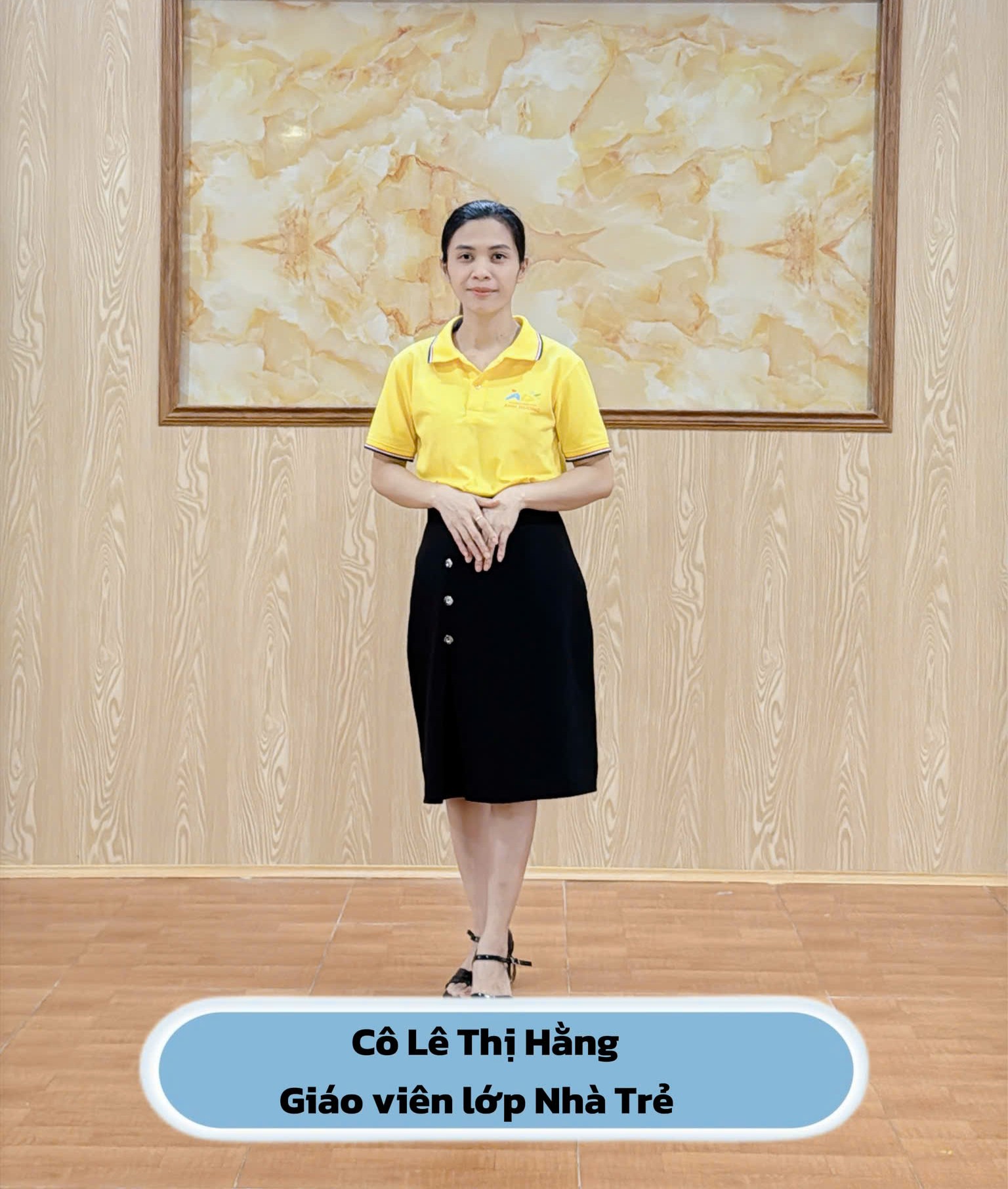 Cô Lê Thị Hằng